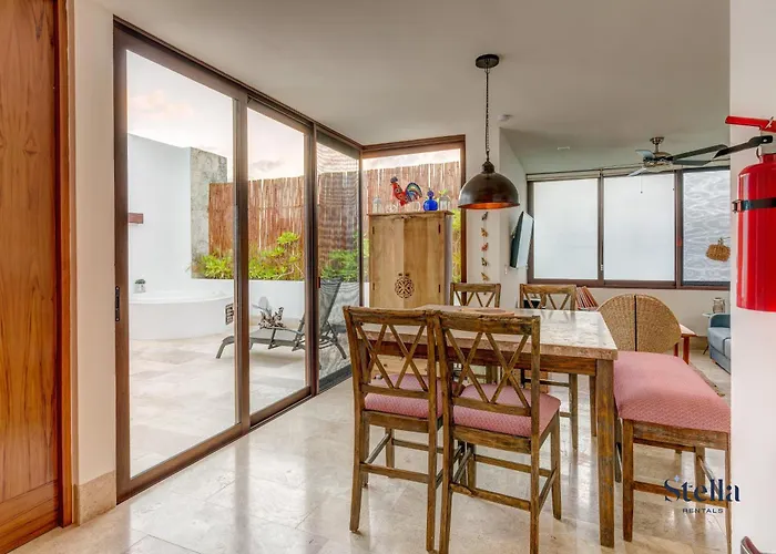 Private Rooftop 1br With Stunning Common Areas